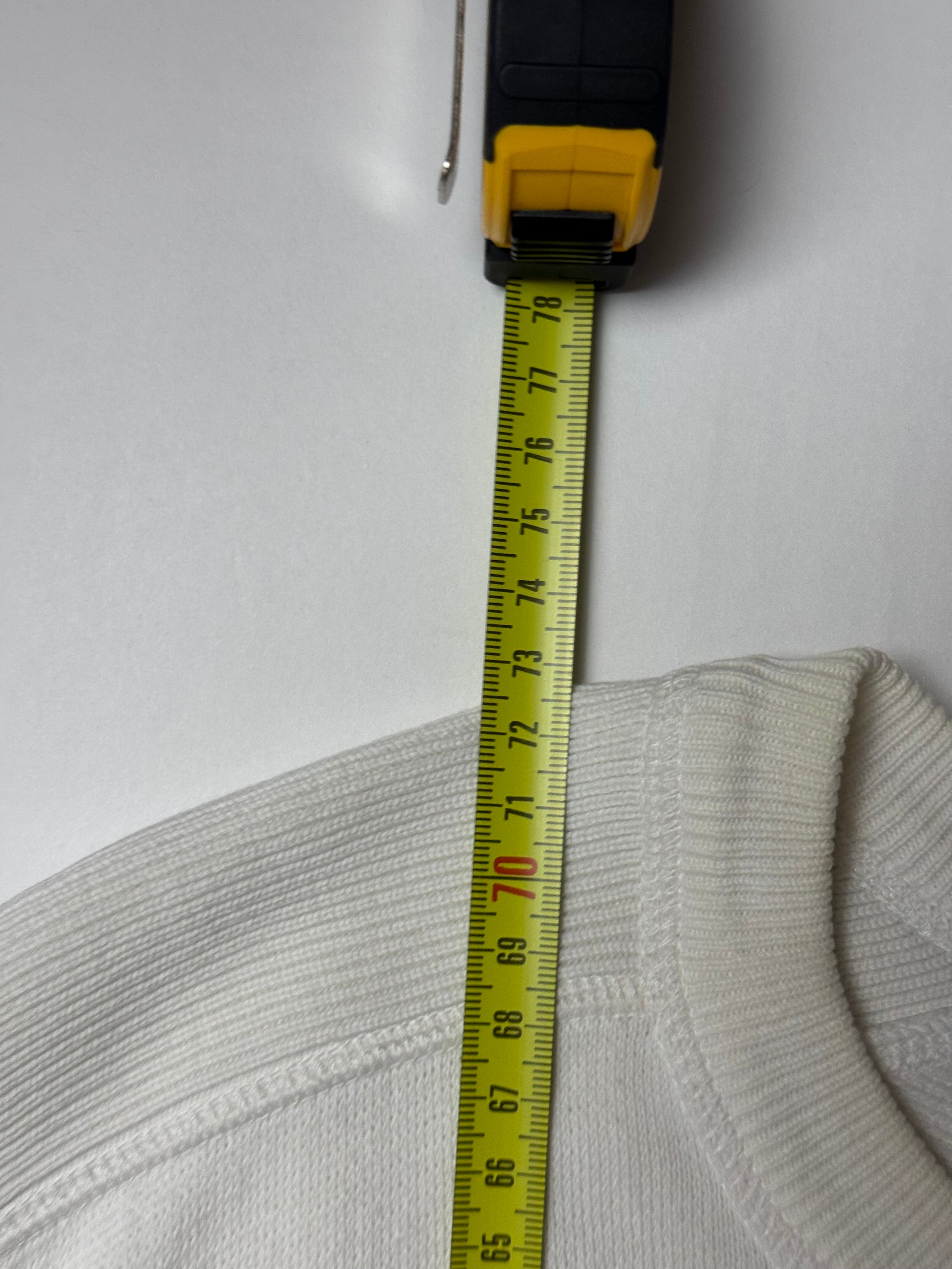 C.P Company White Sweater (L) *Gebraucht - Ausgezeichnet