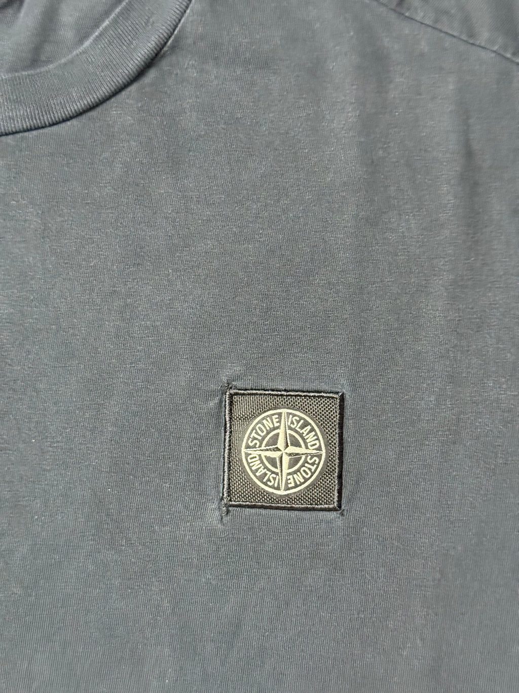 Stone Island Schwarzes T-Shirt (S) *Gebraucht - Ausgezeichneter Zustand