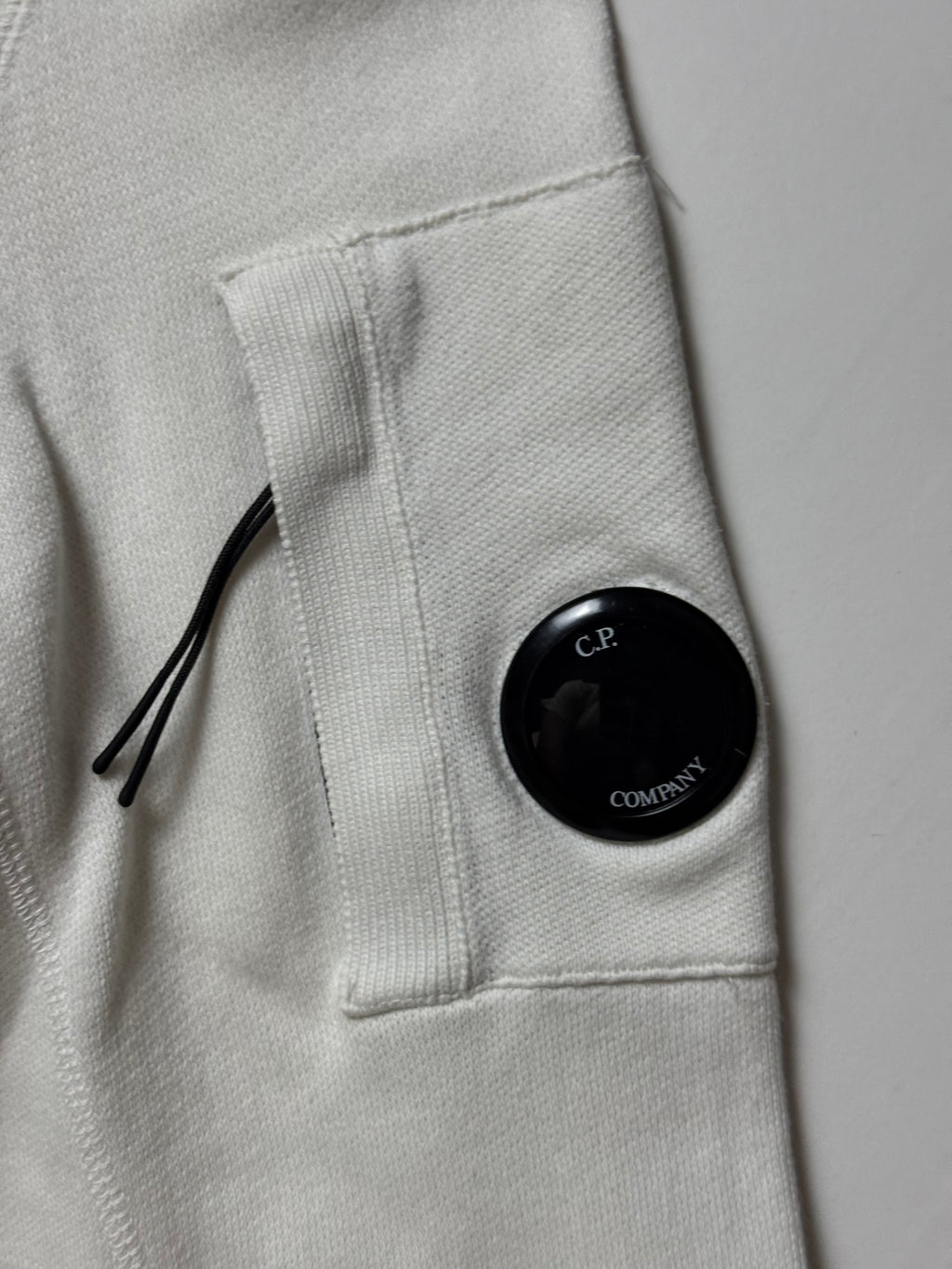 C.P Company White Sweater (L) *Gebraucht - Ausgezeichnet