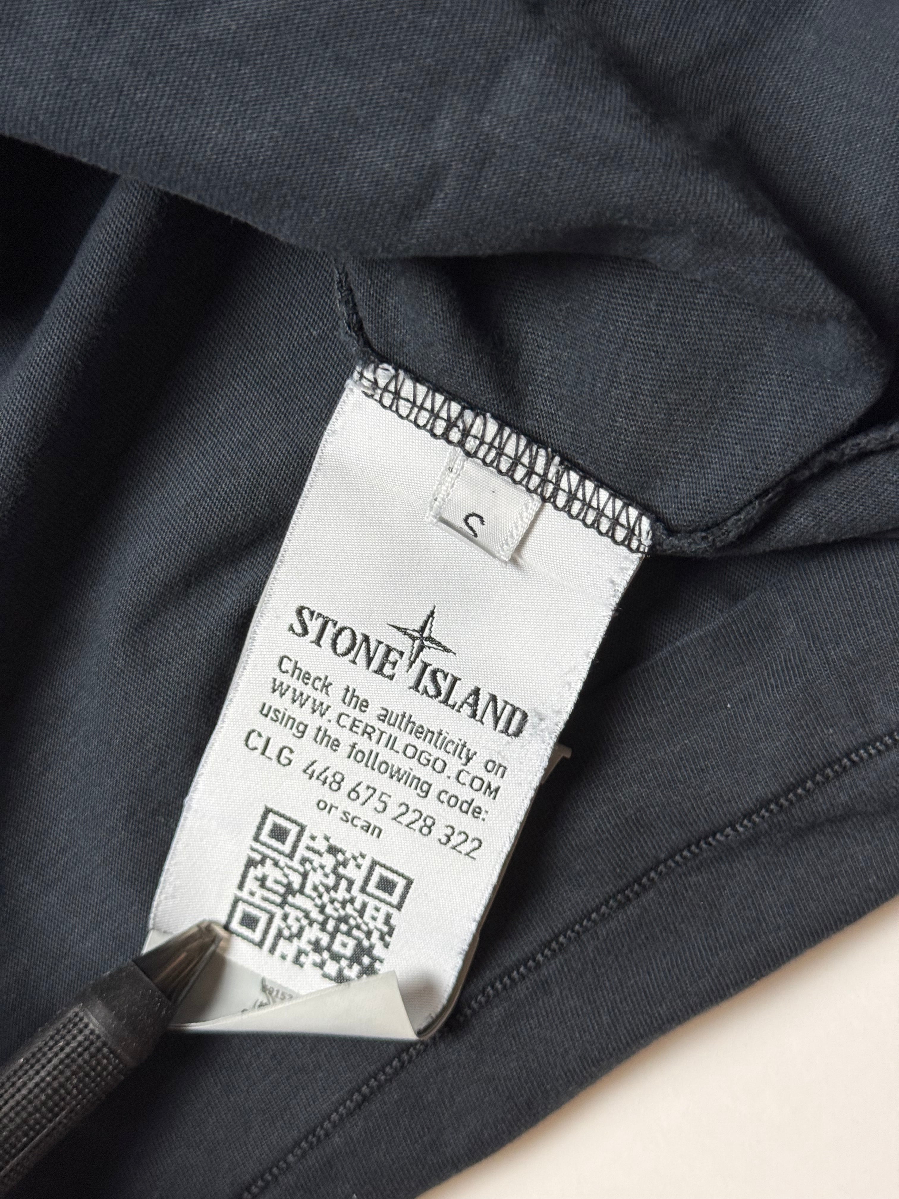 Stone Island Black T-Shirt  (S)       *Használt - Kiváló