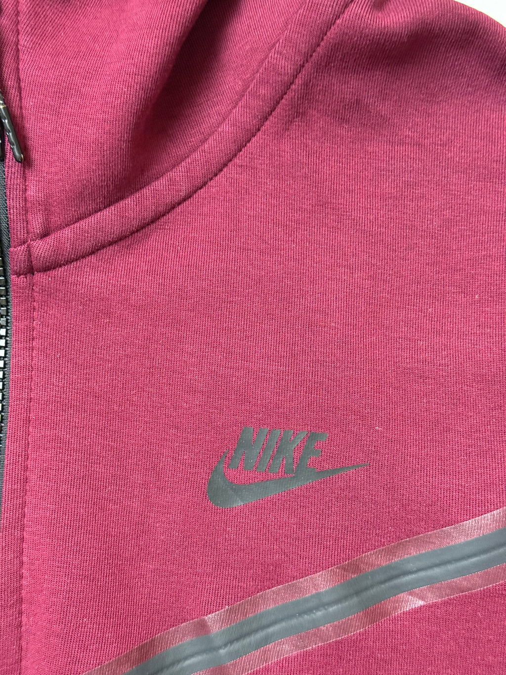 Nike Tech Fleece Hoodie (M) Gebraucht - Ausgezeichneter Zustand
