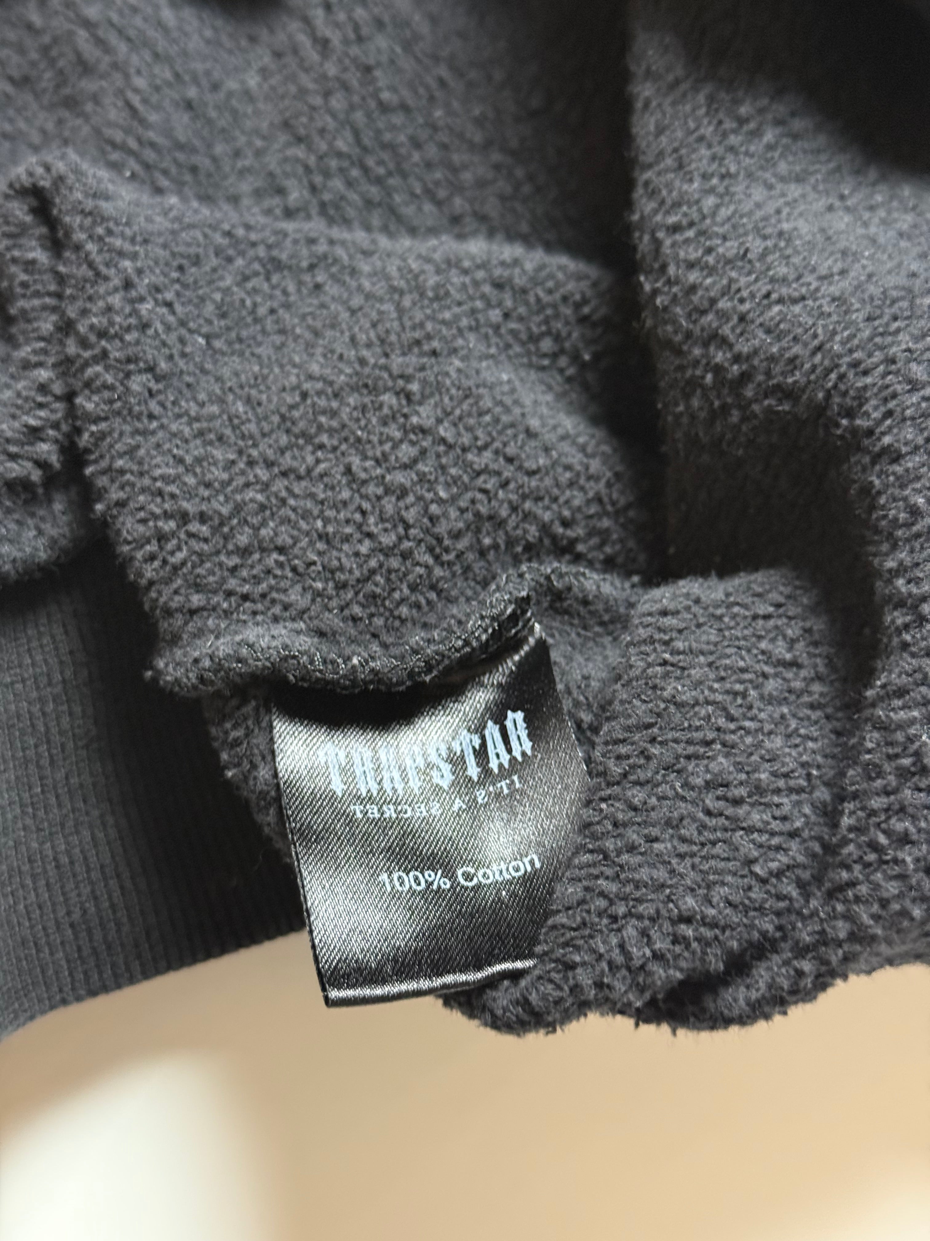 Trapstar Black Hoodie (L)    *Használt - Kiváló