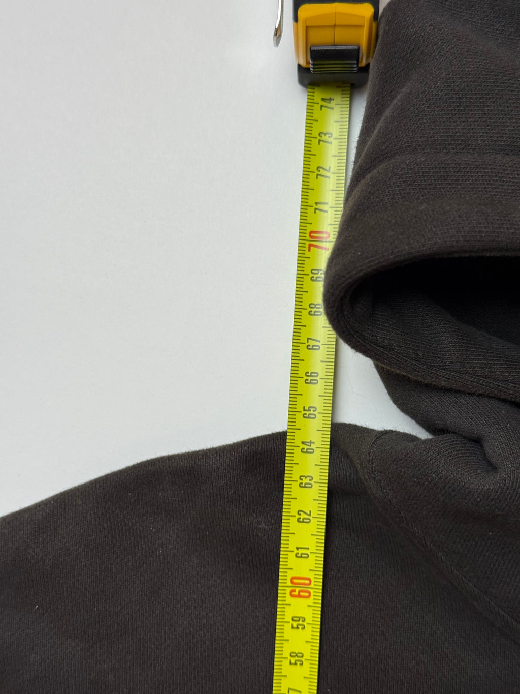Broke Planet Hoodie (M)      *Használt - Kiváló