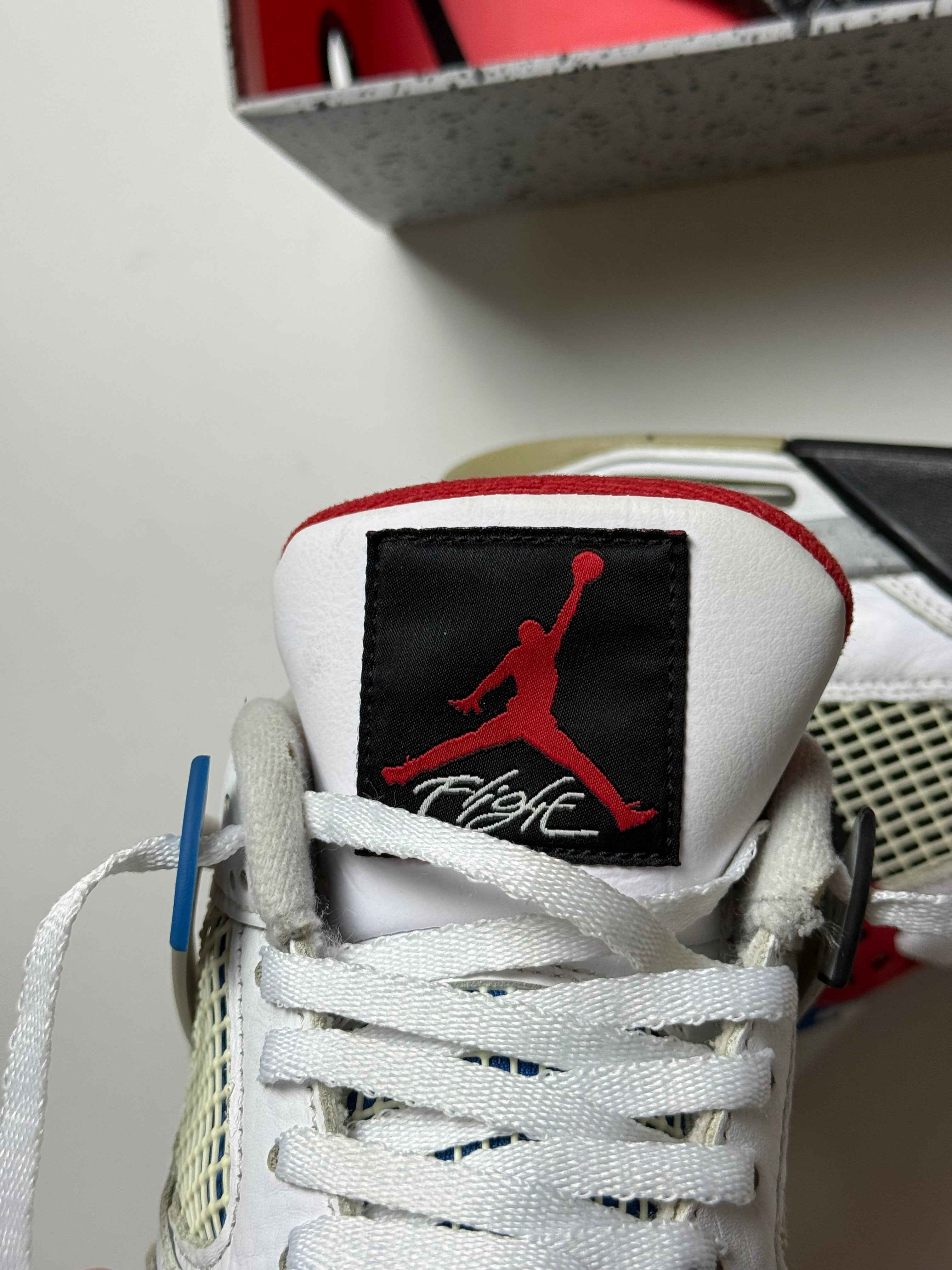 Jordan 4 What The (42)    *Használt - Kiváló