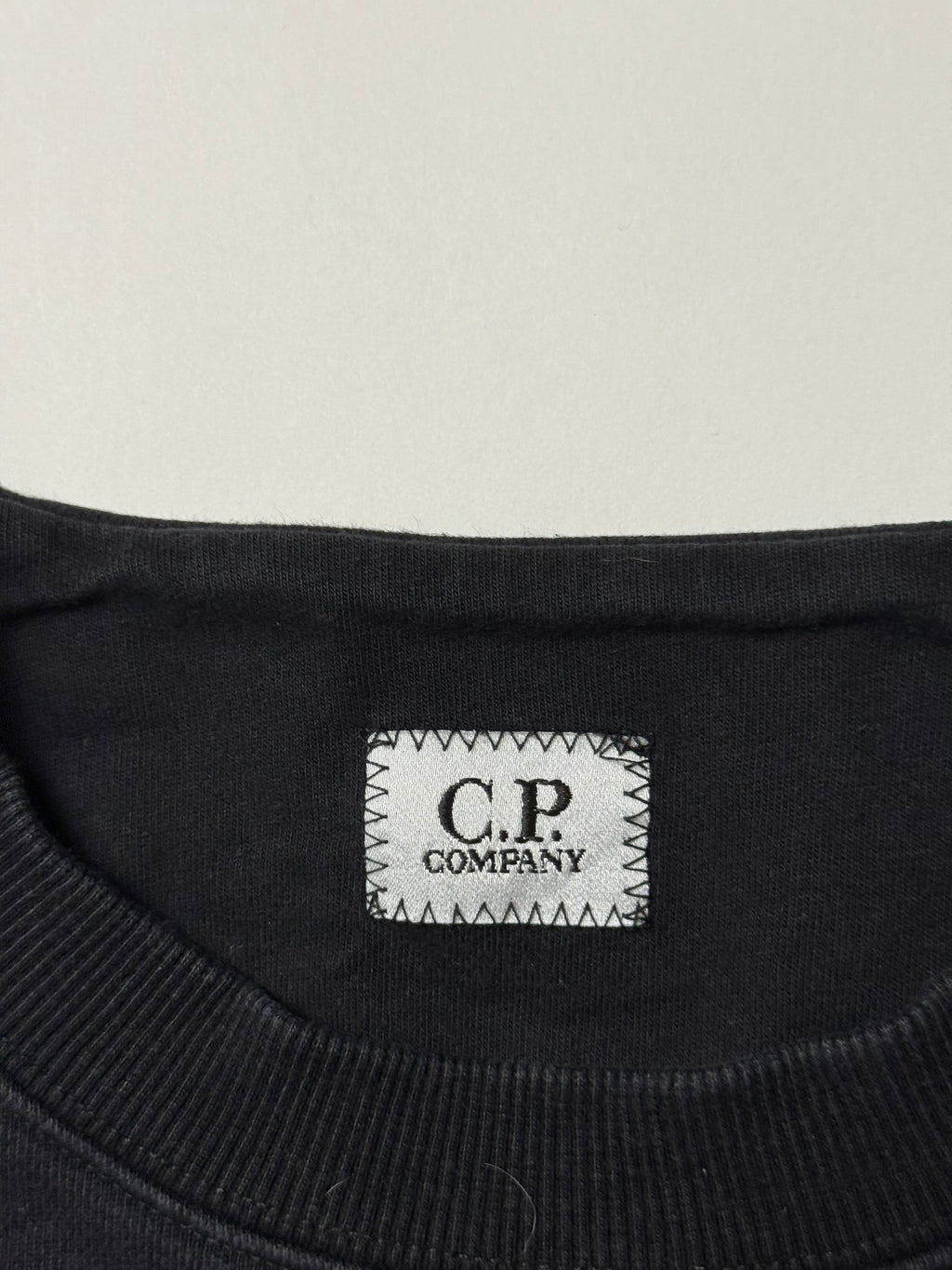 C.P. Company Schwarzer Pullover (M) *Gebraucht - Sehr gut
