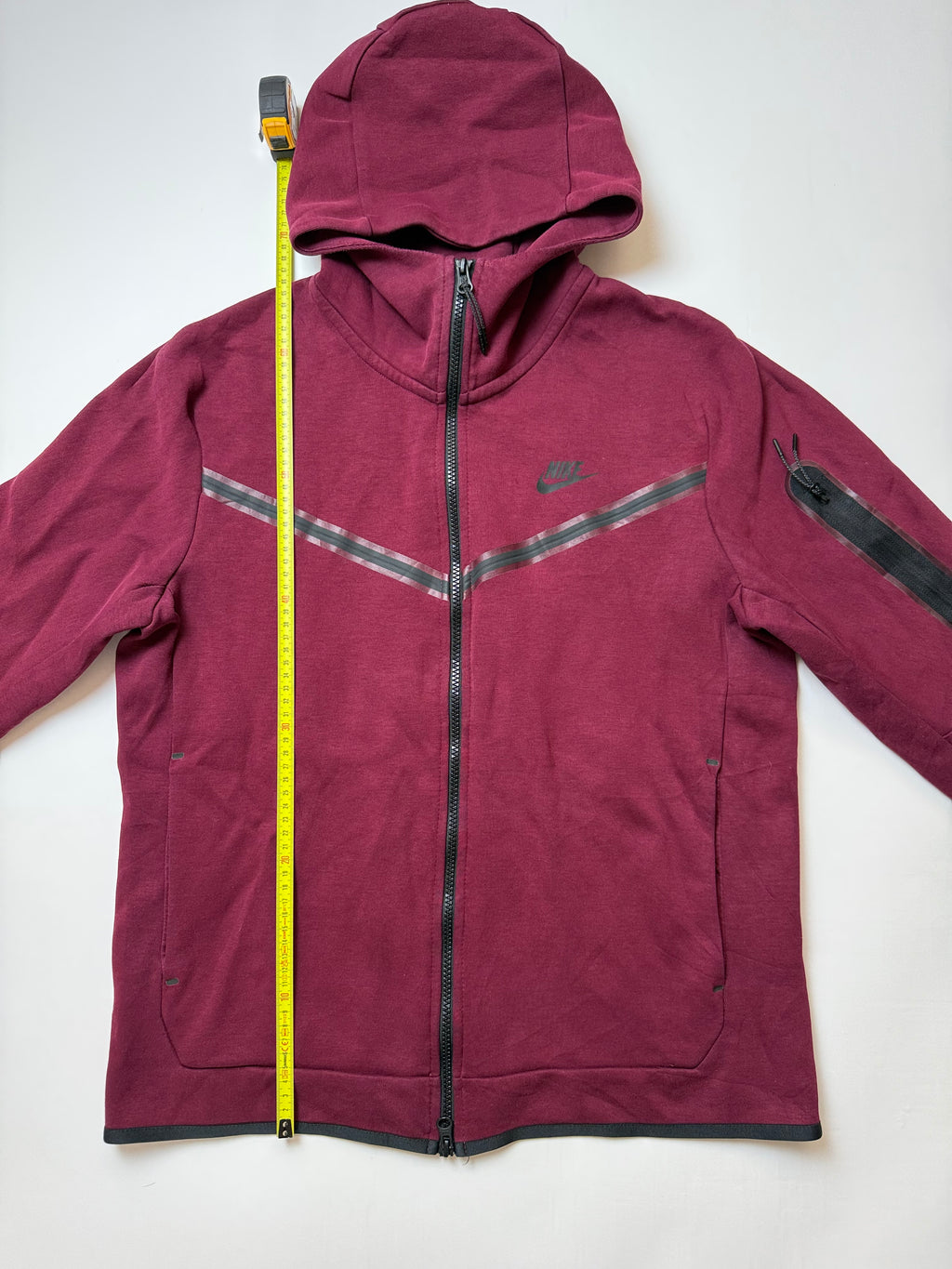 Nike Tech Fleece Hoodie (M) Gebraucht - Ausgezeichneter Zustand