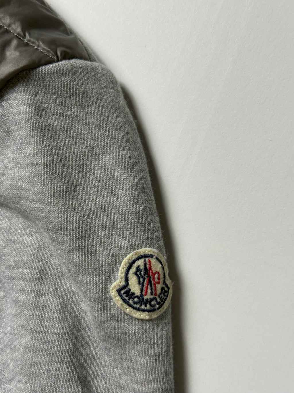 Moncler Strickjacke (S)           *Gebraucht - Ausgezeichnet