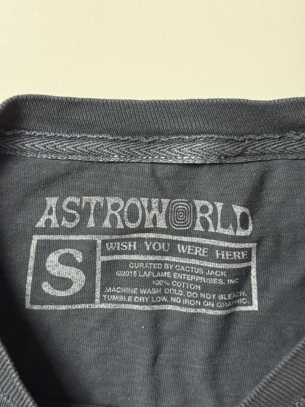 Travis Scott Langarm-T-Shirt (S) *Gebraucht - Ausgezeichnet