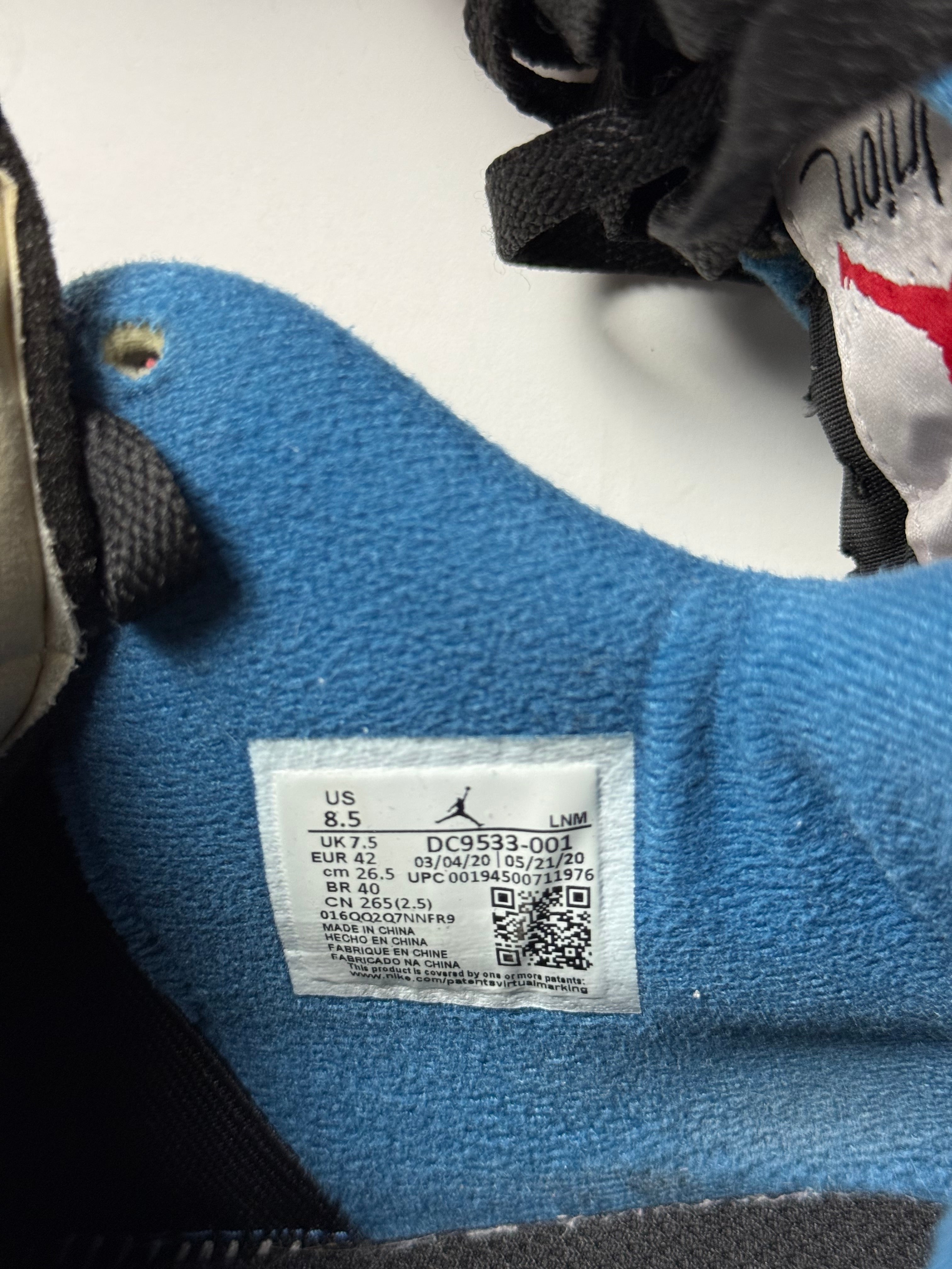 Jordan 4 Union Off Noir (42)      *Használt - Kiváló