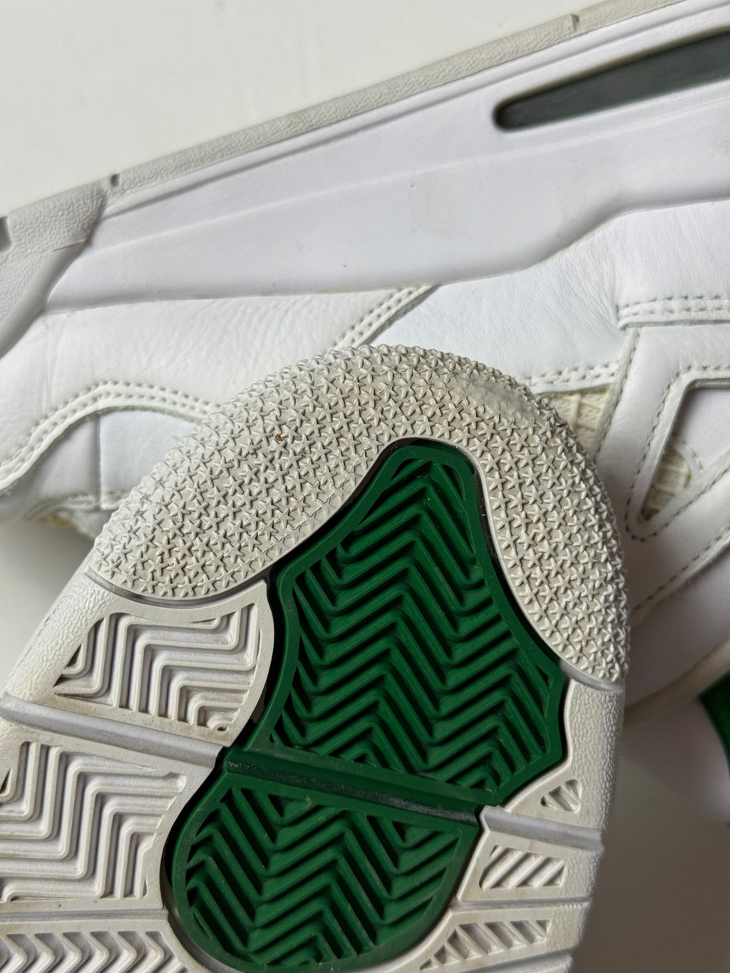 Jordan 4 Metalic Green (42,5) *Használt (Og None) -Kiváló