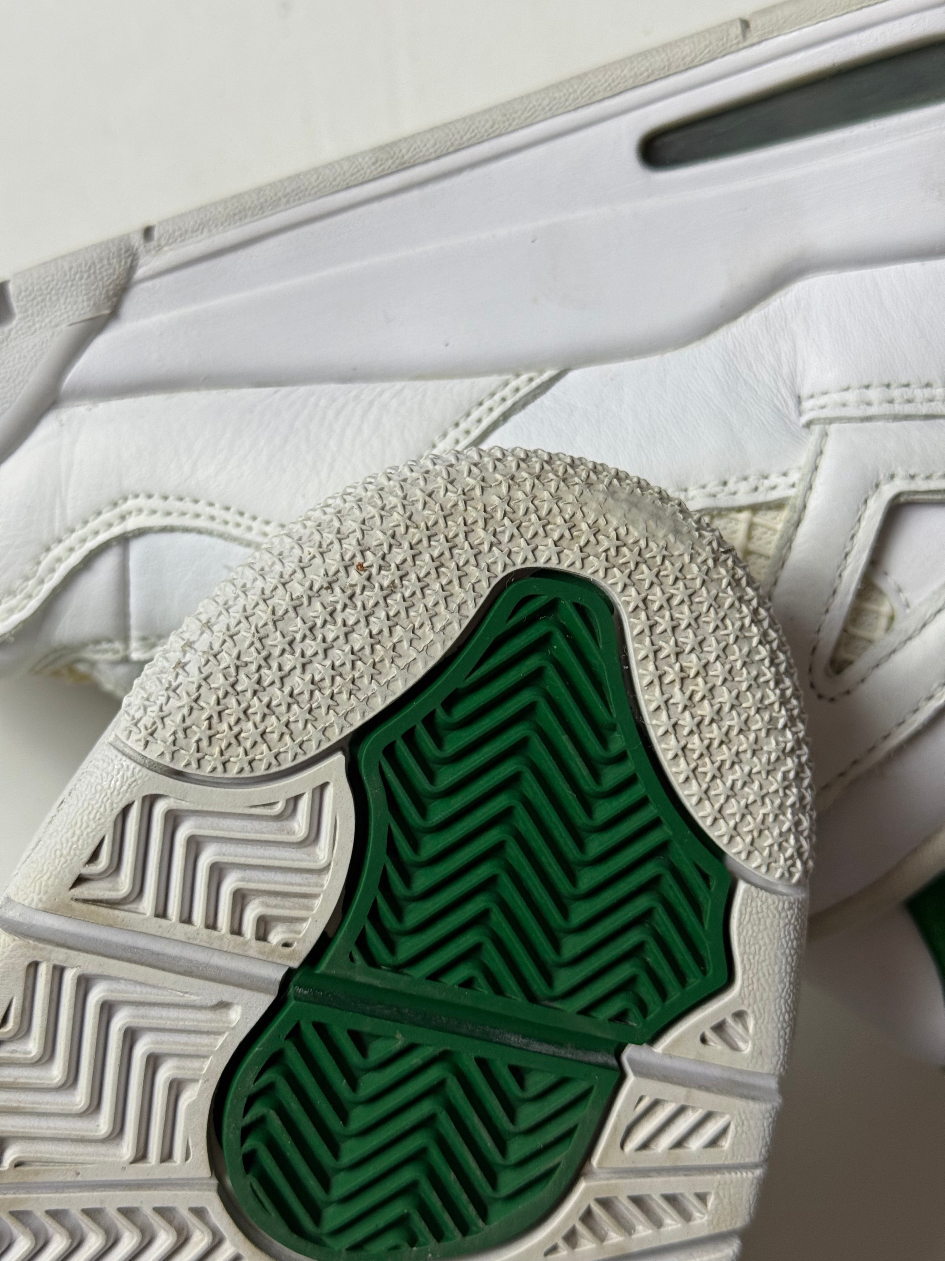 Jordan 4 Metalic Green (42,5) *Használt (Og None) -Kiváló