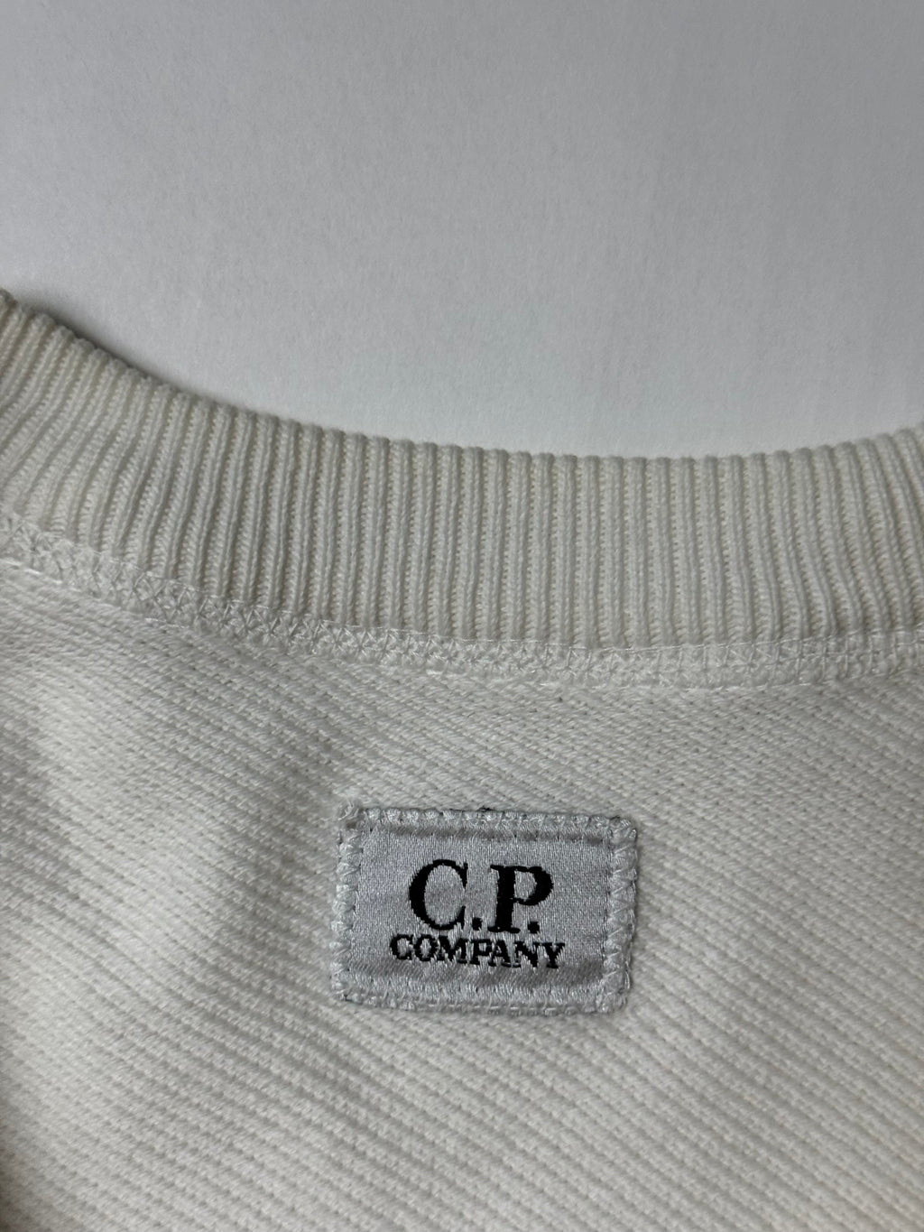 C.P Company White Sweater (L) *Gebraucht - Ausgezeichnet