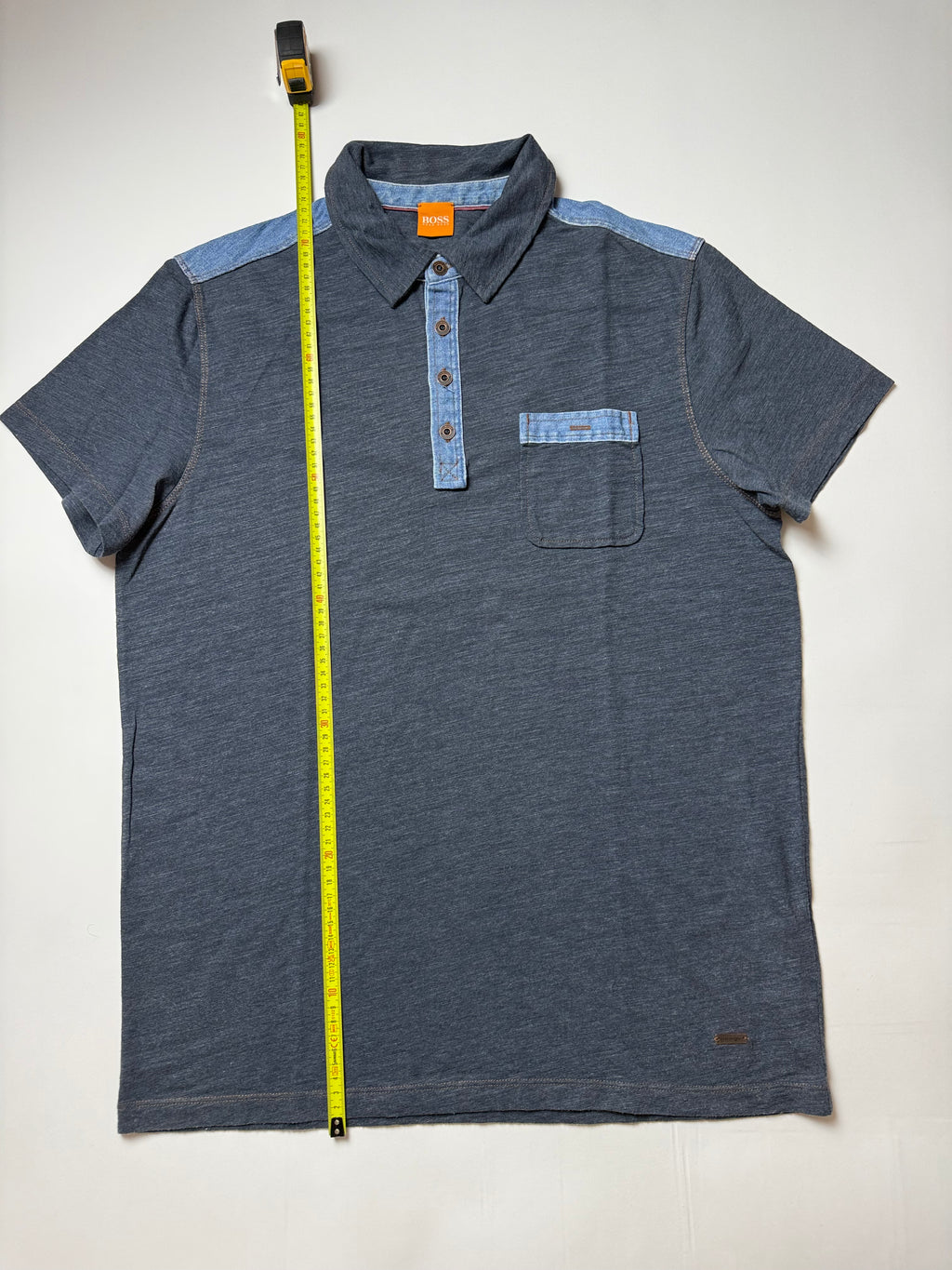 Hugo Boss graues Poloshirt (L)      *Gebraucht - Ausgezeichnet
