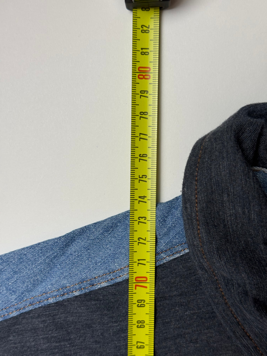 Hugo Boss graues Poloshirt (L)      *Gebraucht - Ausgezeichnet