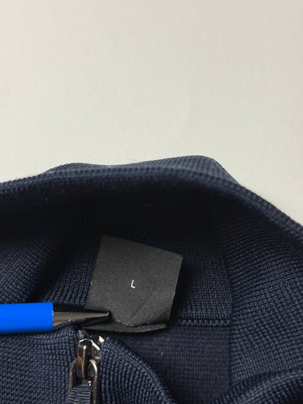 Hugo Boss Marineblauer Pullover (L) *Gebraucht – Ausgezeichnet